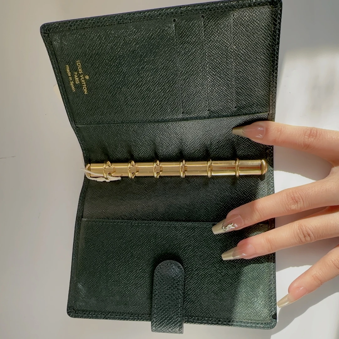 95新 LouisVuitton/路易威登 路易威登男士短款