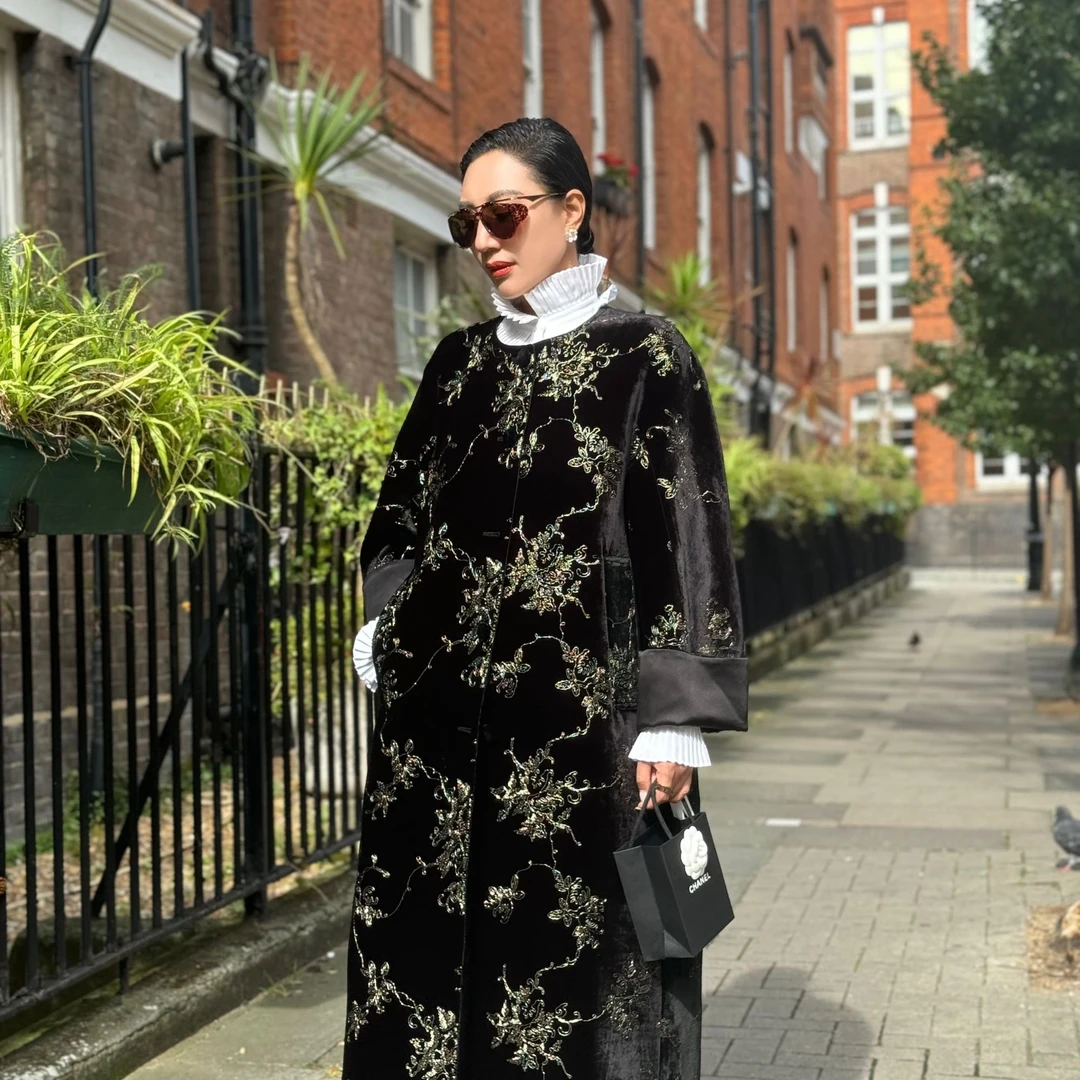 【Do.Fashion欧阳】“又见福手”重工刺绣丝绒奢华风衣外套