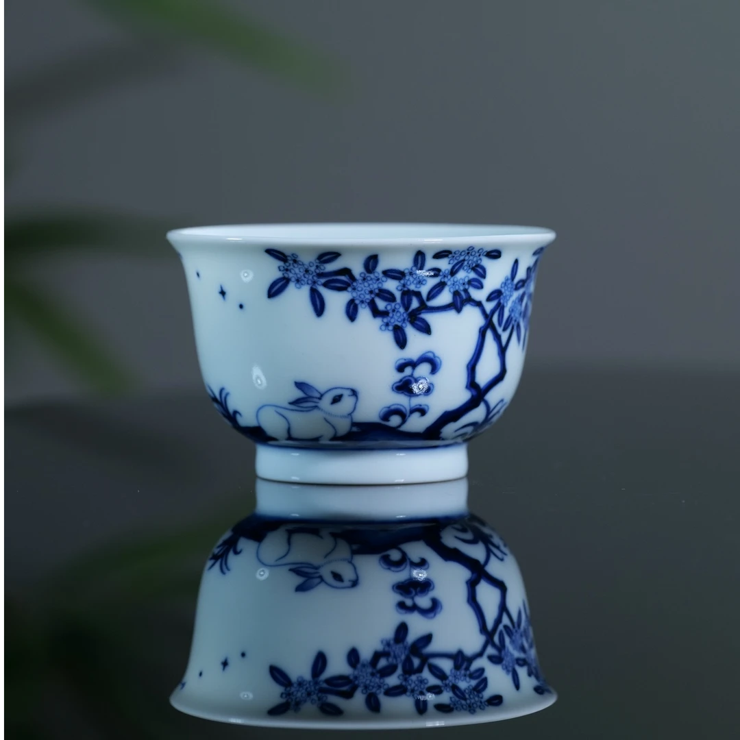 春风祥玉-青花七星兔品杯--手绘陶瓷有差异