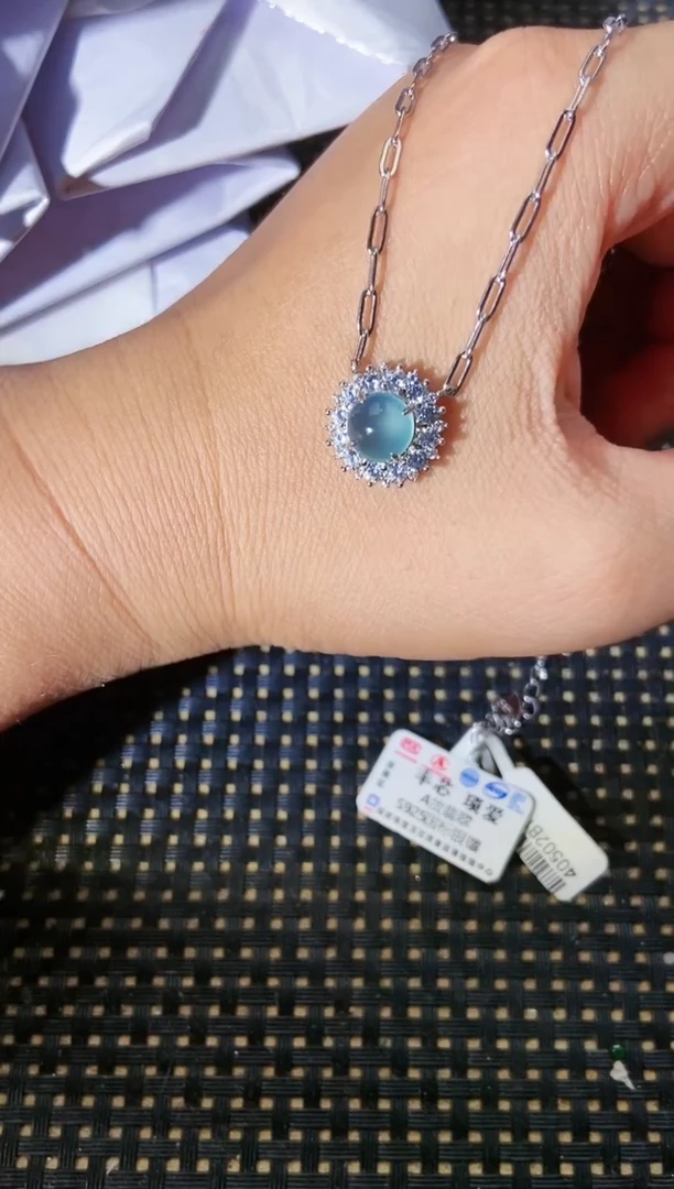 【闪购商品】翡翠颈饰银S925镶嵌333333333
