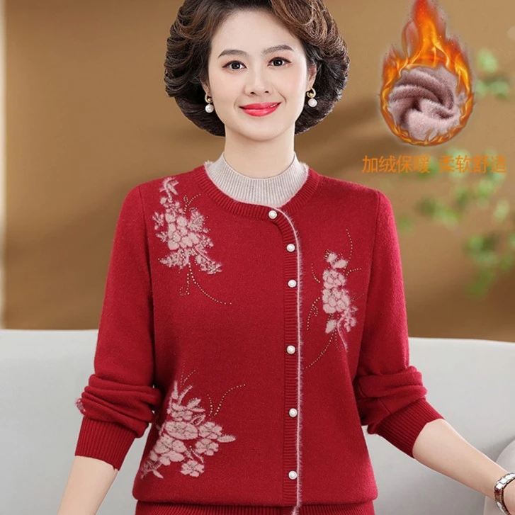 妈妈冬装新款加绒加厚洋气毛衣时尚中老年女宽松一体绒针织打底衫
