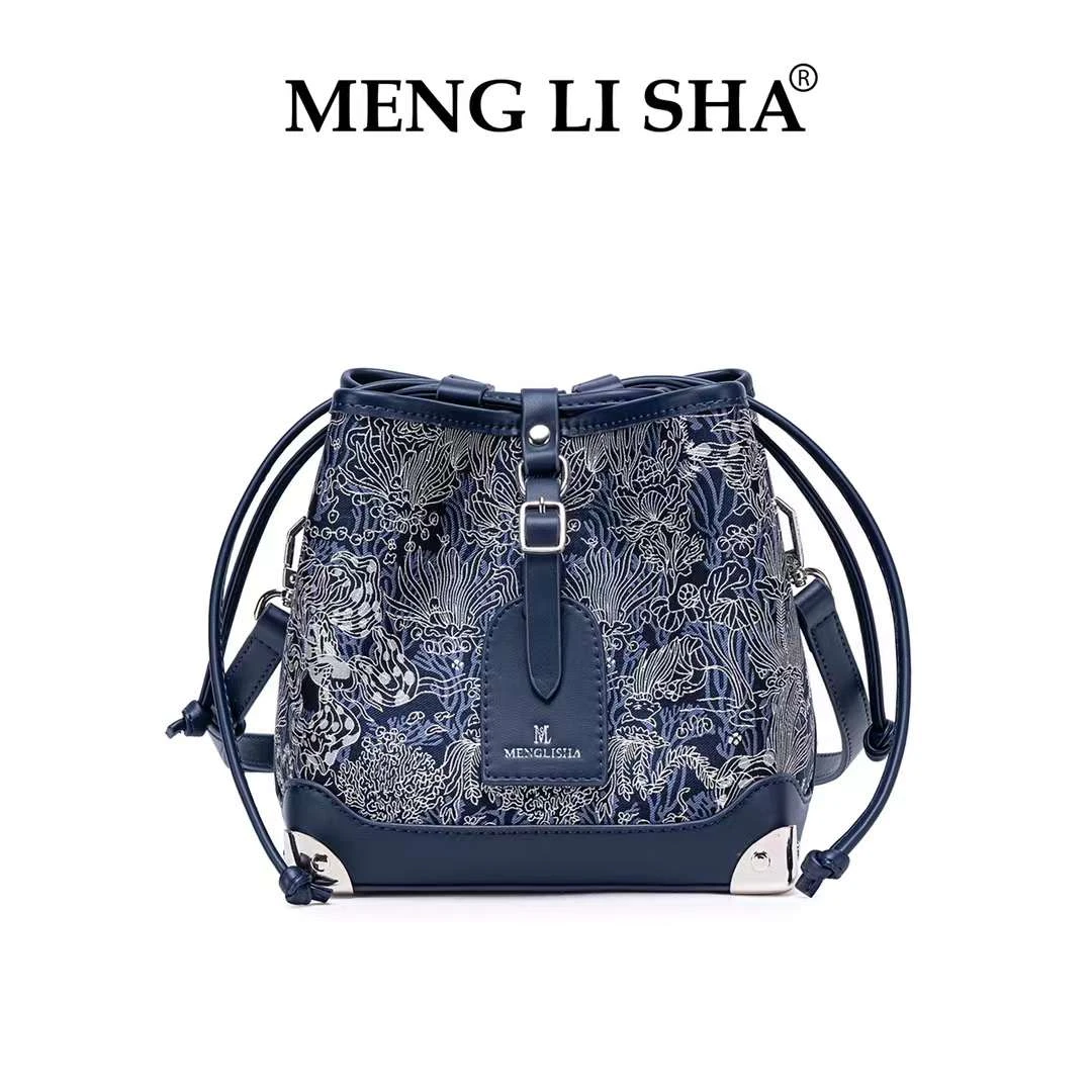 Mengl isha/梦丽莎抽绳时尚休闲百搭印花潮流斜挎女包5711-1