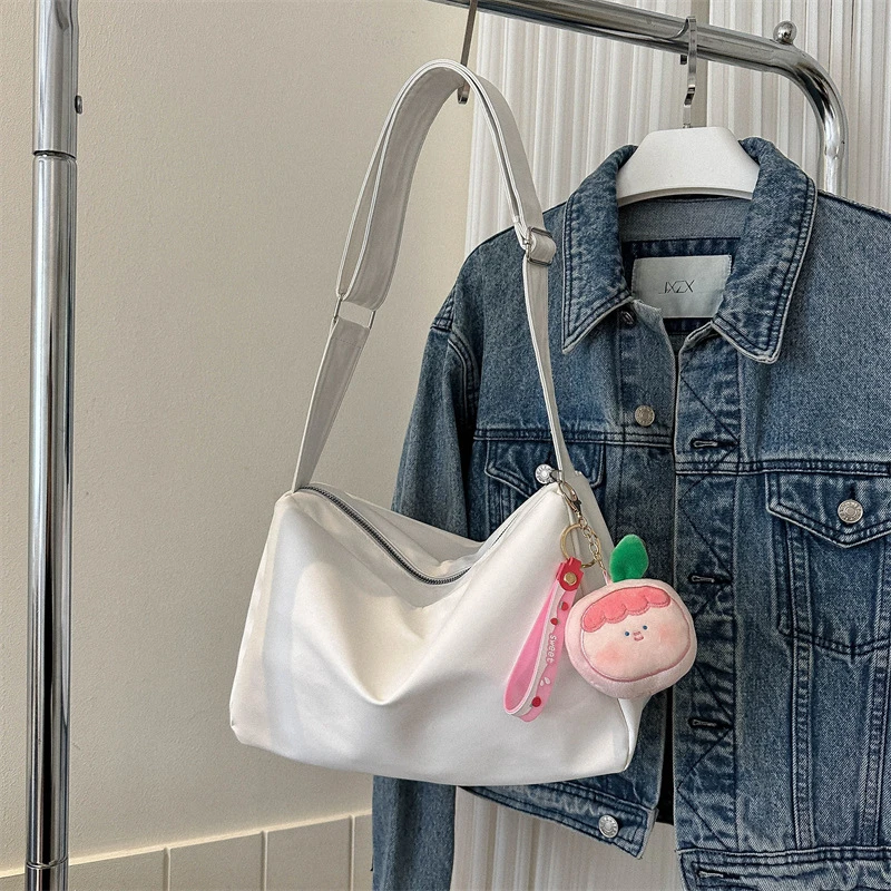 大容量包包女夏天百搭2023新款高级质感单肩包今年流行斜挎通勤包