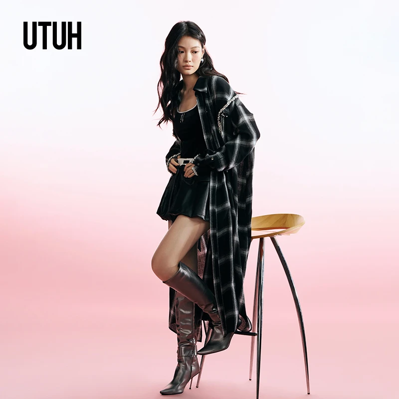 UTUH 黑白oversize格子挺括显瘦长外套配：丝巾 TDWFA2W213