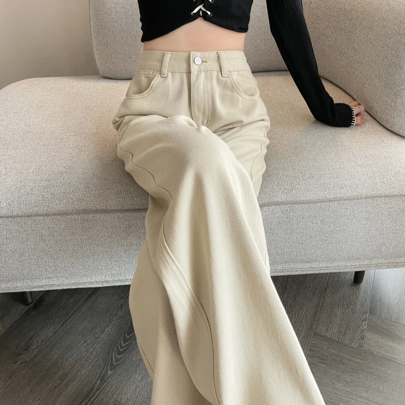 棕色牛仔裤女春秋新款宽松显瘦大码胖mm高腰直筒阔腿梨形身材长裤