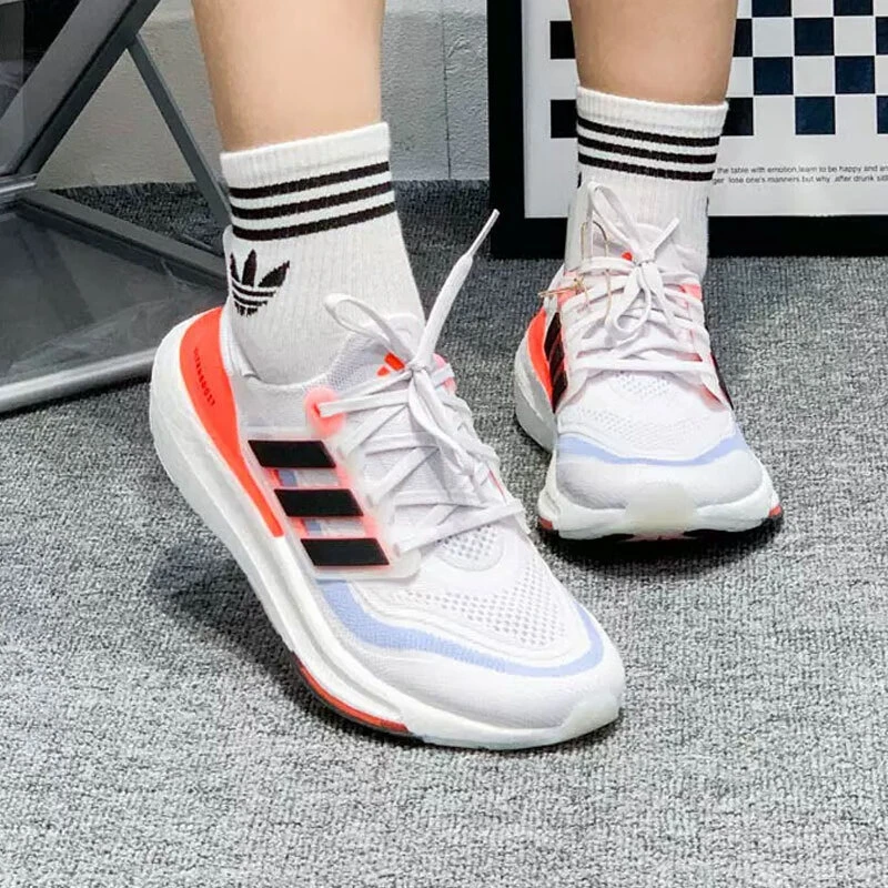 阿迪达斯Adidas女鞋Ultraboost 23舒适减震运动缓震跑步鞋HQ6353