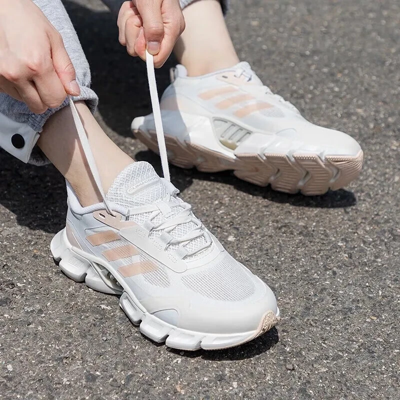 阿迪达斯CLIMACOOL BOOST清风系列网面透气缓震训练跑步鞋IG3131