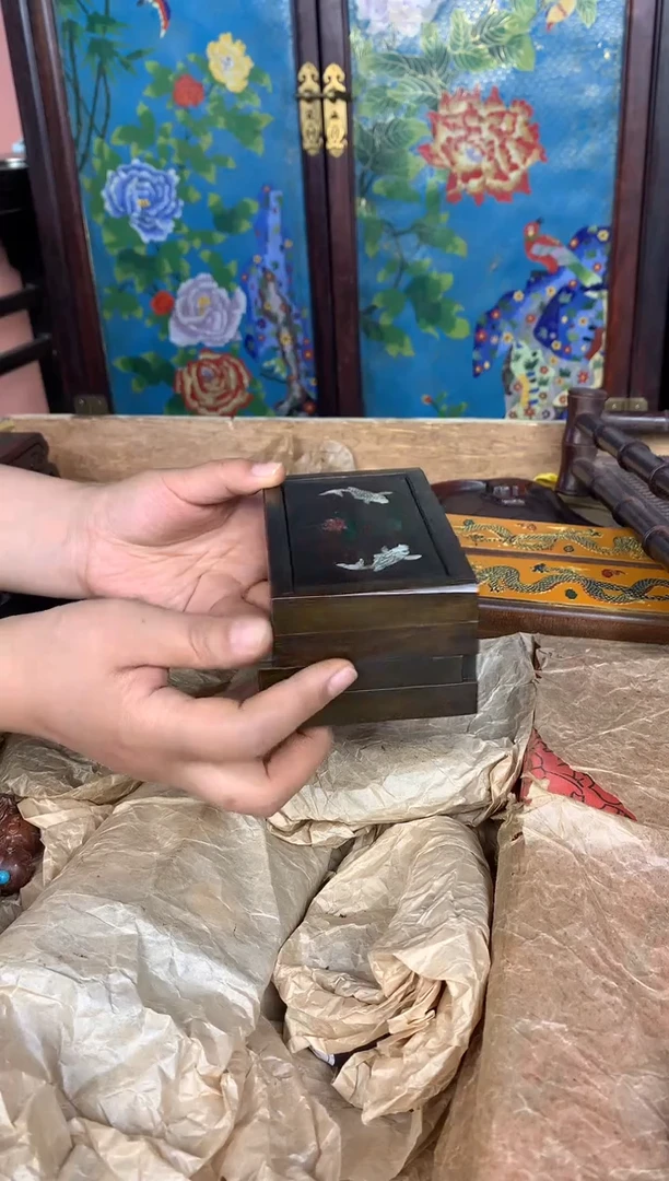 【闪购商品】陶瓷摆件或其他摆件