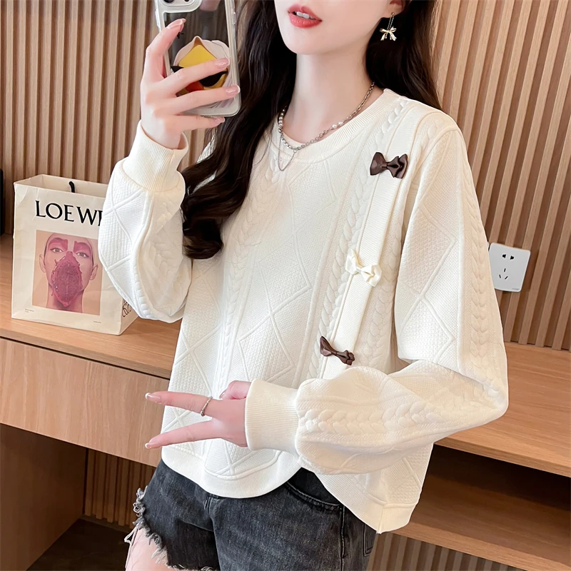 早秋不规则短款卫衣女春秋薄款2024新款宽松设计感小众蝴蝶结上衣