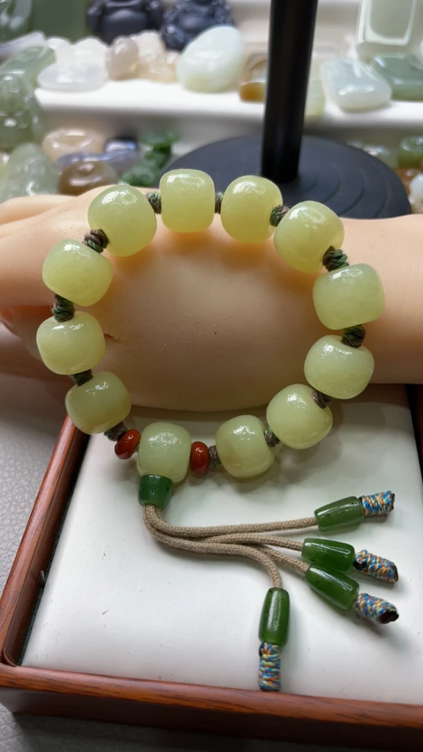 新疆若羌黄口卡15+苹果珠时尚百搭手串