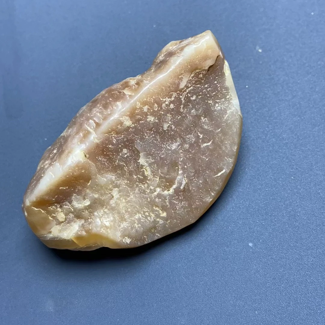 新疆和田玉纯糖鸡油黄黄金糖原石手把件