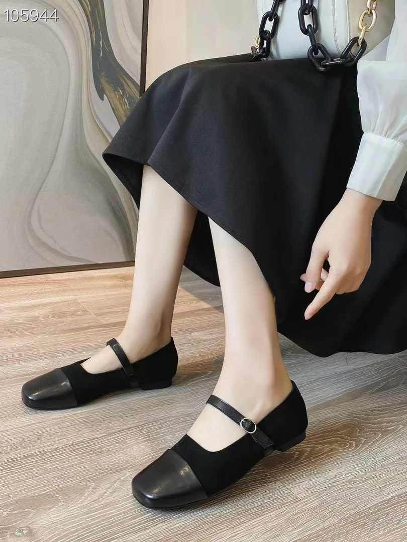 新款时尚潮流女单鞋玛丽珍平底鞋超高档百搭真皮