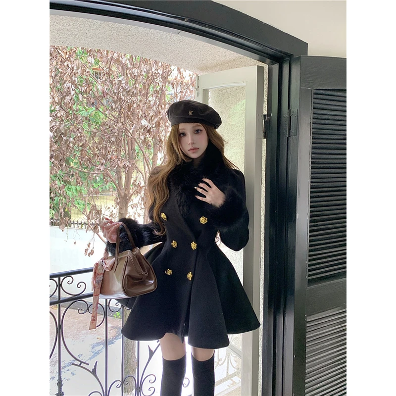 法式公主风毛领黑色收腰设计感毛呢大衣外套修身显瘦时尚女装秋季