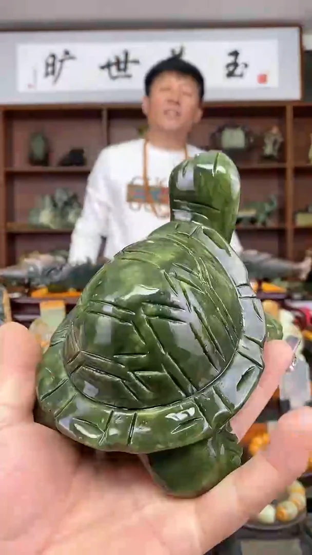 【闪购商品】蛇纹石玉摆件龟未镶嵌多样式发货随机发一