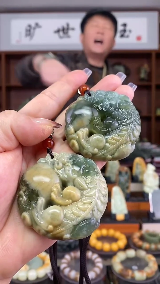 【闪购商品】蛇纹石玉吊坠貔丘未镶嵌多样式发货随机发一