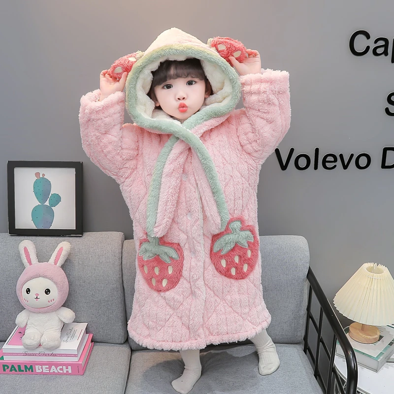 2024新款女童睡衣冬季加厚珊瑚绒三层夹棉儿童法兰绒女孩长款睡袍