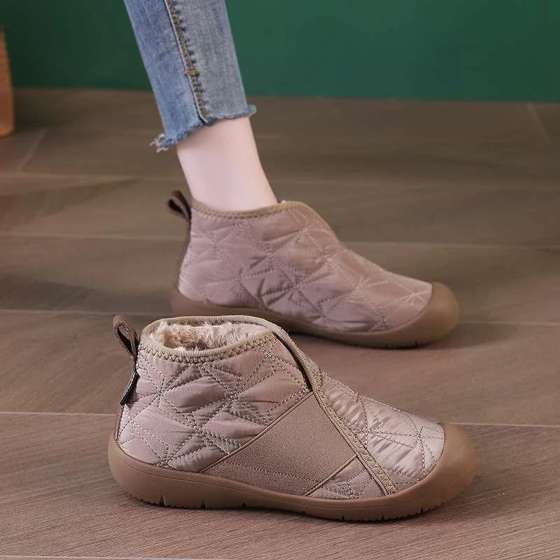 2024爆款推荐棉鞋女冬季新款高帮舒适轻盈好穿短靴