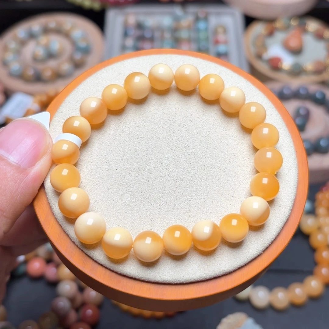 石英质玉手链未镶嵌8.5mm精品缅黄奶色溏心蛋手串