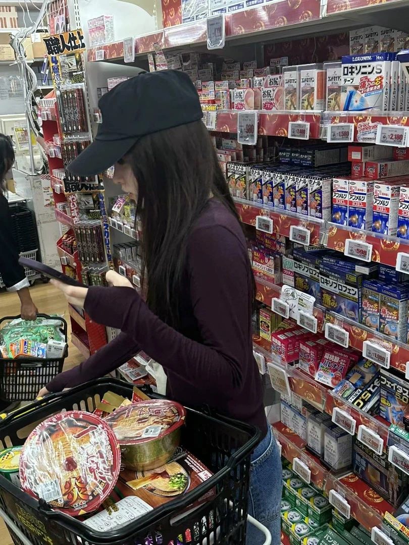 No退No换韩国东大门女装2025秋新款高领修身百搭内搭打底衫女p422