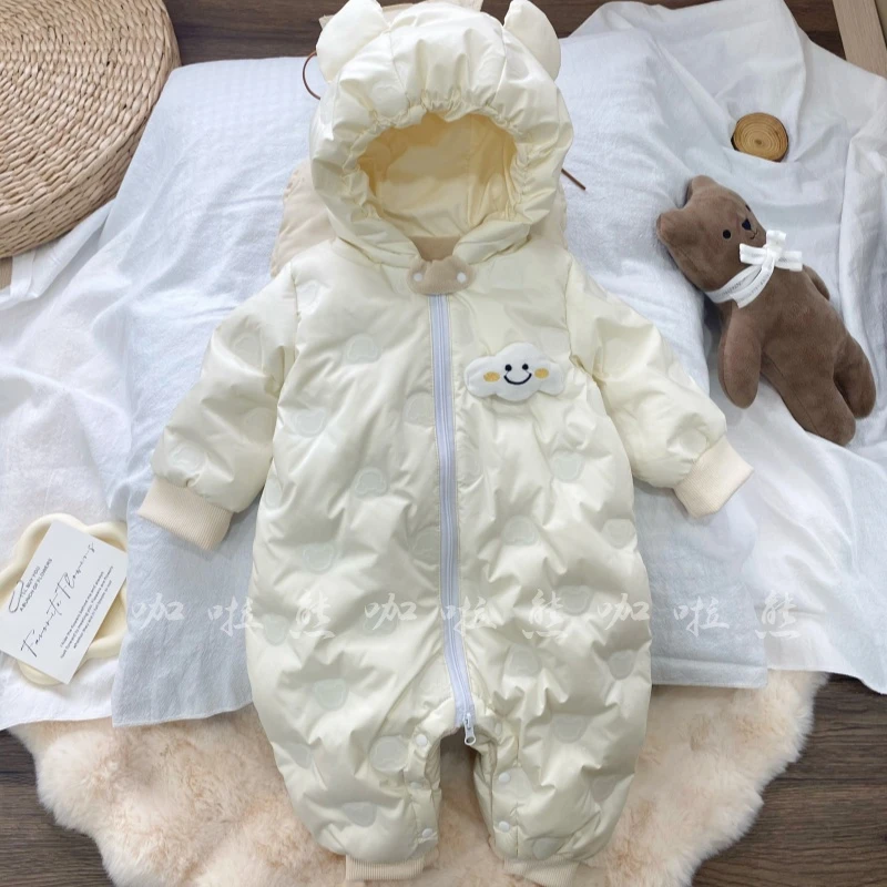 冬款宝宝衣服婴儿连体衣冬装云朵微笑加绒外出服鸭绒哈衣