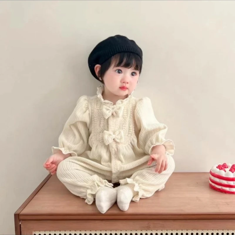 春秋款婴儿衣服双蝴蝶结网纱竖条连体小公主洋气可爱