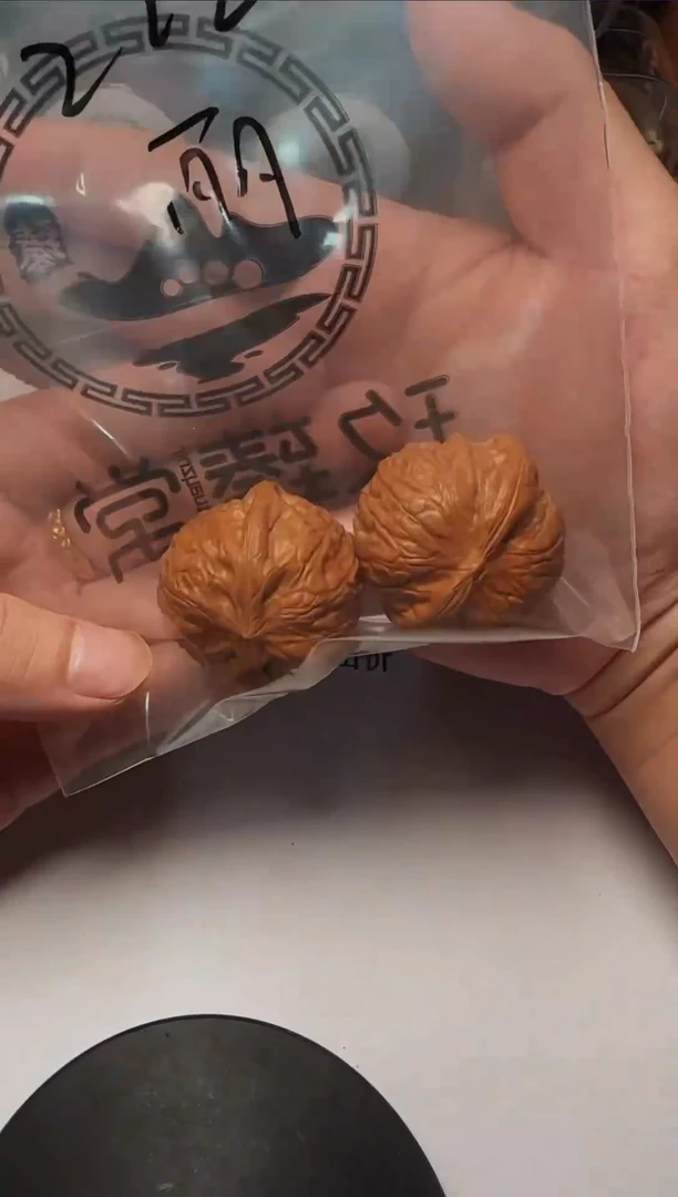 【闪购商品】桃核手串核桃