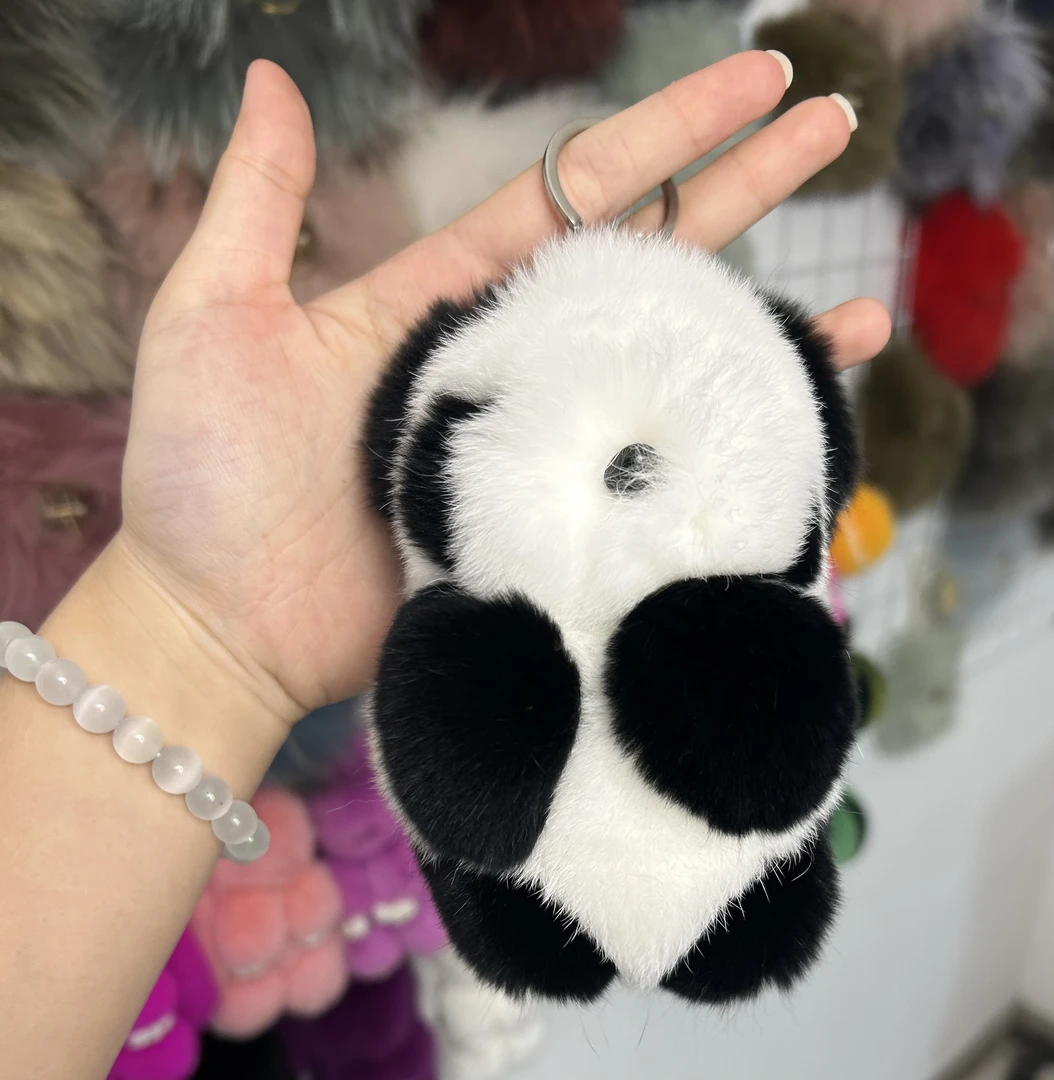 可爱獭兔毛小熊猫汽车钥匙扣挂件毛绒公仔玩偶书包包挂饰生日礼物