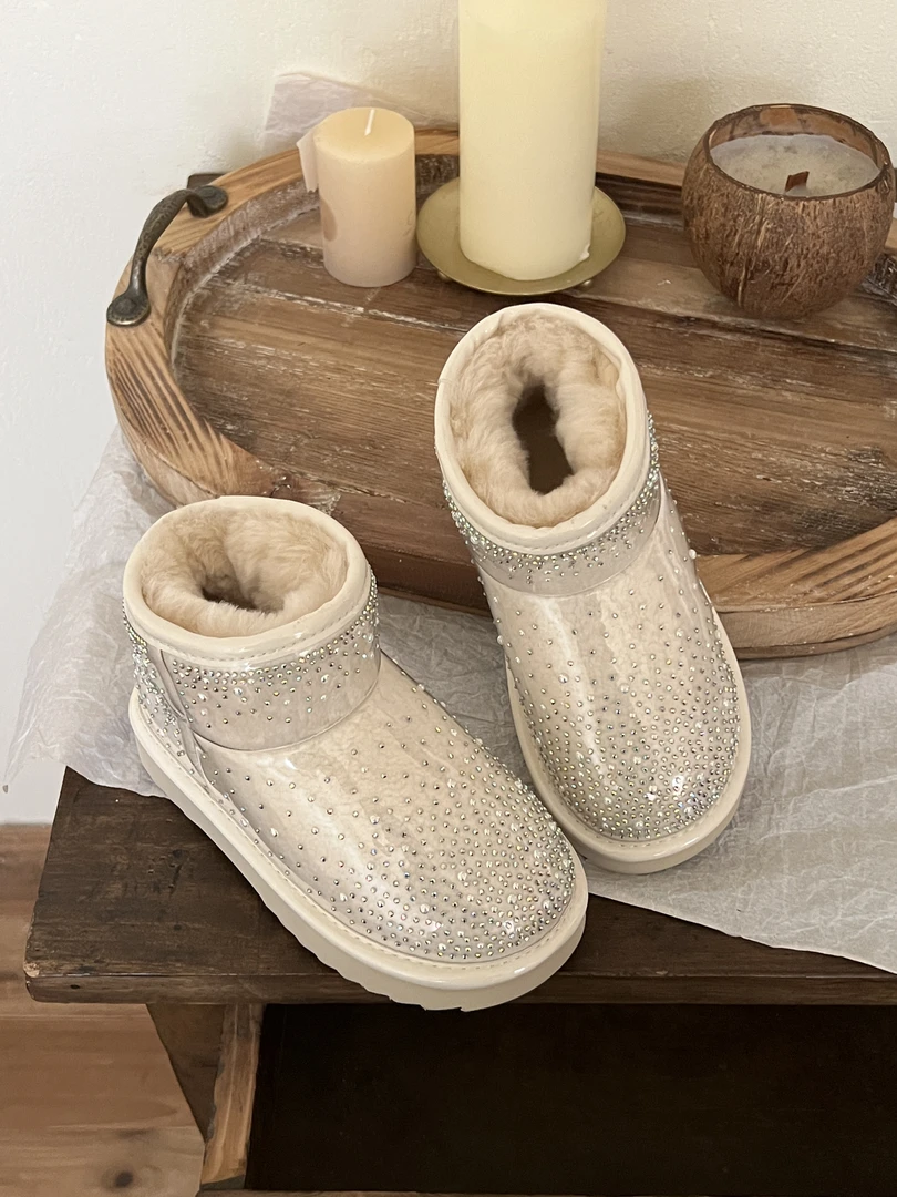 亮钻雪地靴2024新款冬季儿童棉鞋洋气软底2DGXL077