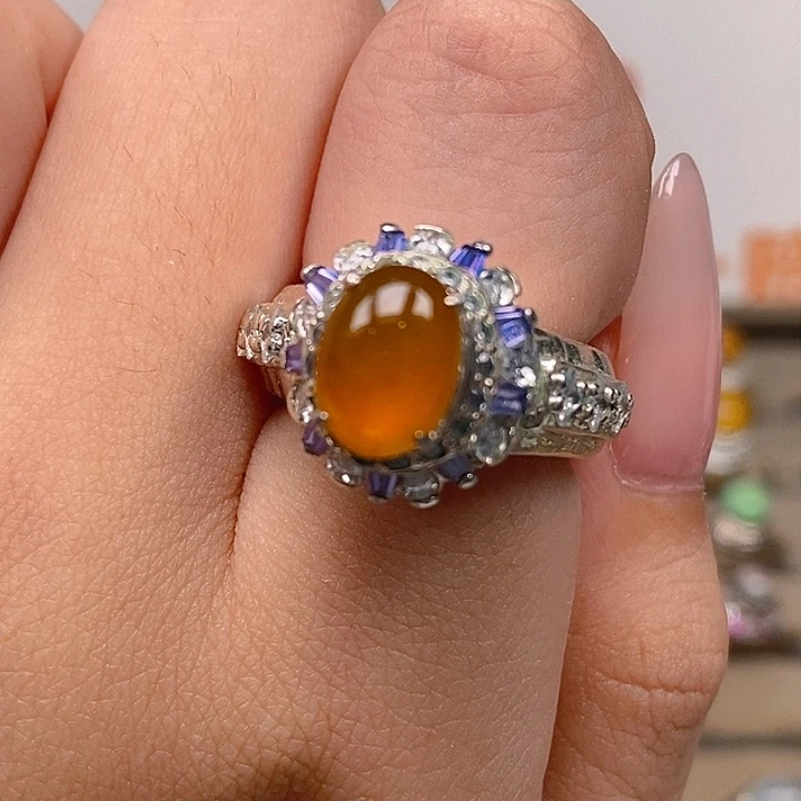 翡翠戒指未镶嵌翡翠