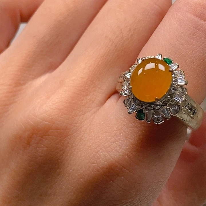 翡翠戒指未镶嵌黄翡