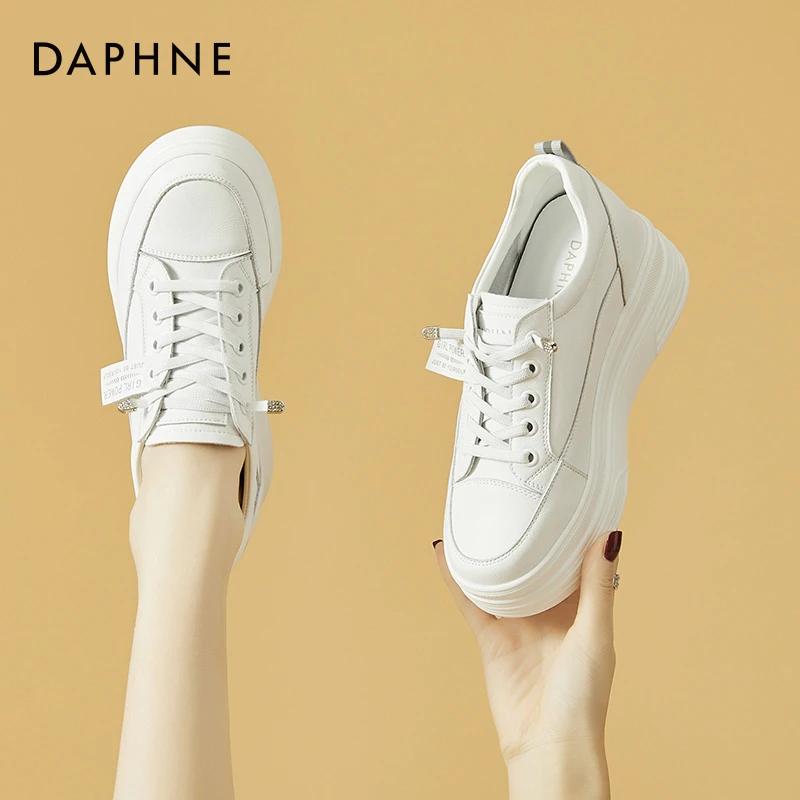 达芙妮内增高小白鞋女鞋2025新款秋季系带真皮厚底松糕鞋休闲板鞋