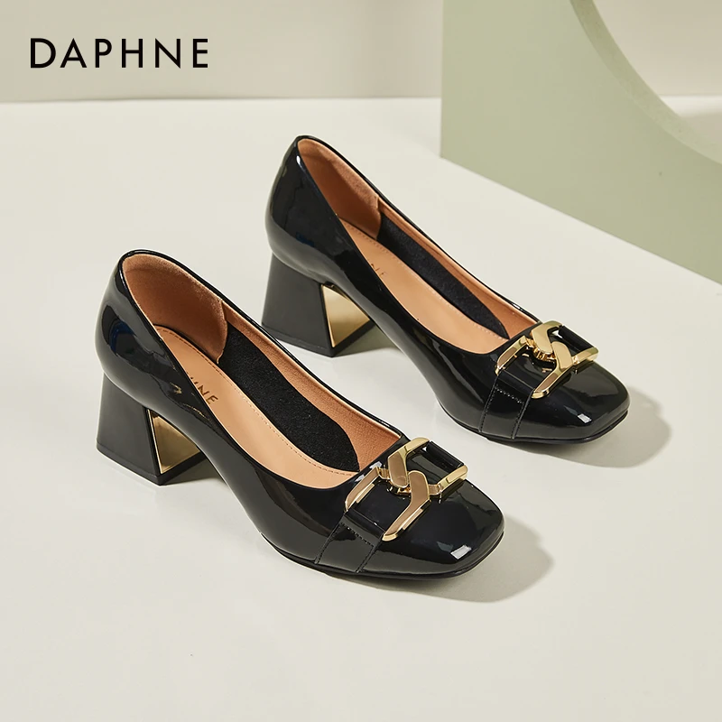 达芙妮粗跟真皮单鞋女2025夏季新款气质小皮鞋百搭方头通勤高跟鞋
