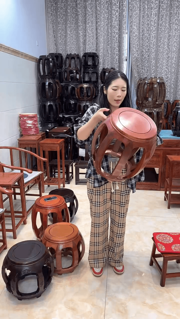 【闪购商品】花梨木类家具瑕疵 金花梨花梨色大号鼓凳