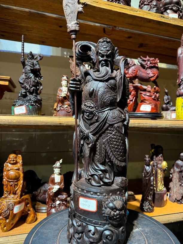 印度小叶紫檀关公摆件
