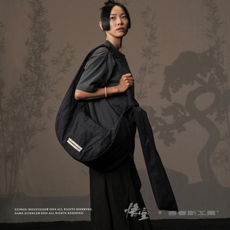 黑神话悟空联名吉考斯工业心猿系列藏蓝大容量单肩斜挎重磅帆布包