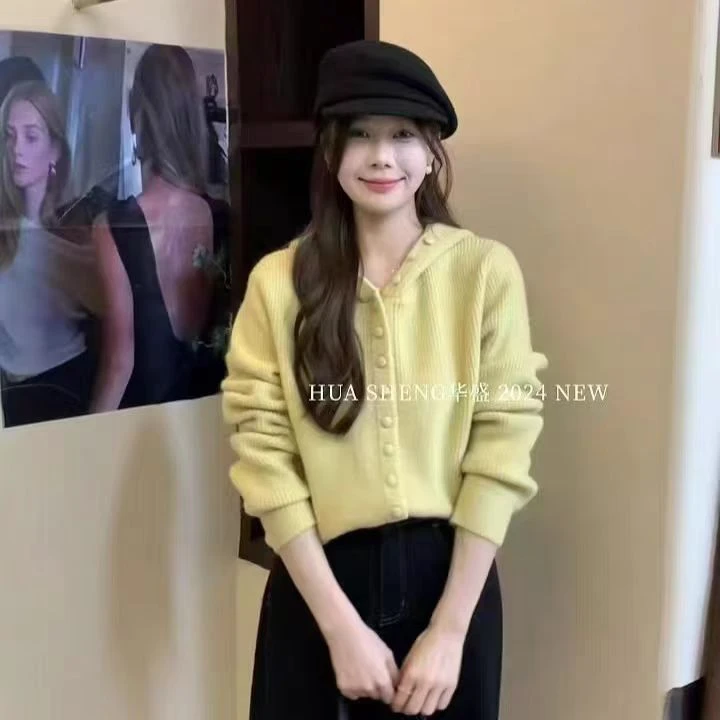 复古单排扣连帽卫衣女秋冬2025新款爆款时尚长袖软糯坑条针织开衫