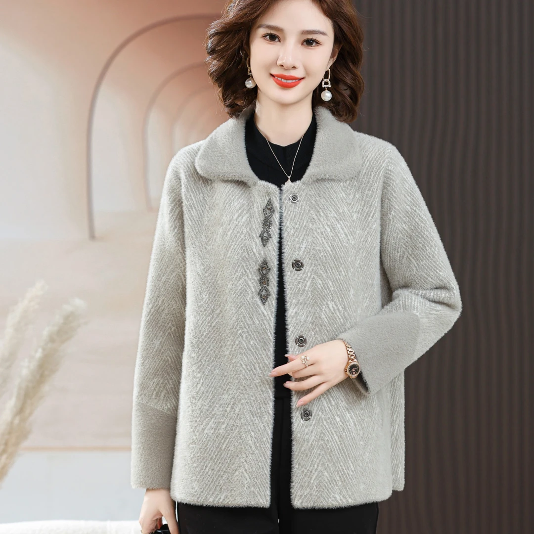 新款妈妈装冬装洋气短款中年女装毛呢上衣中老年加绒加厚外套女款