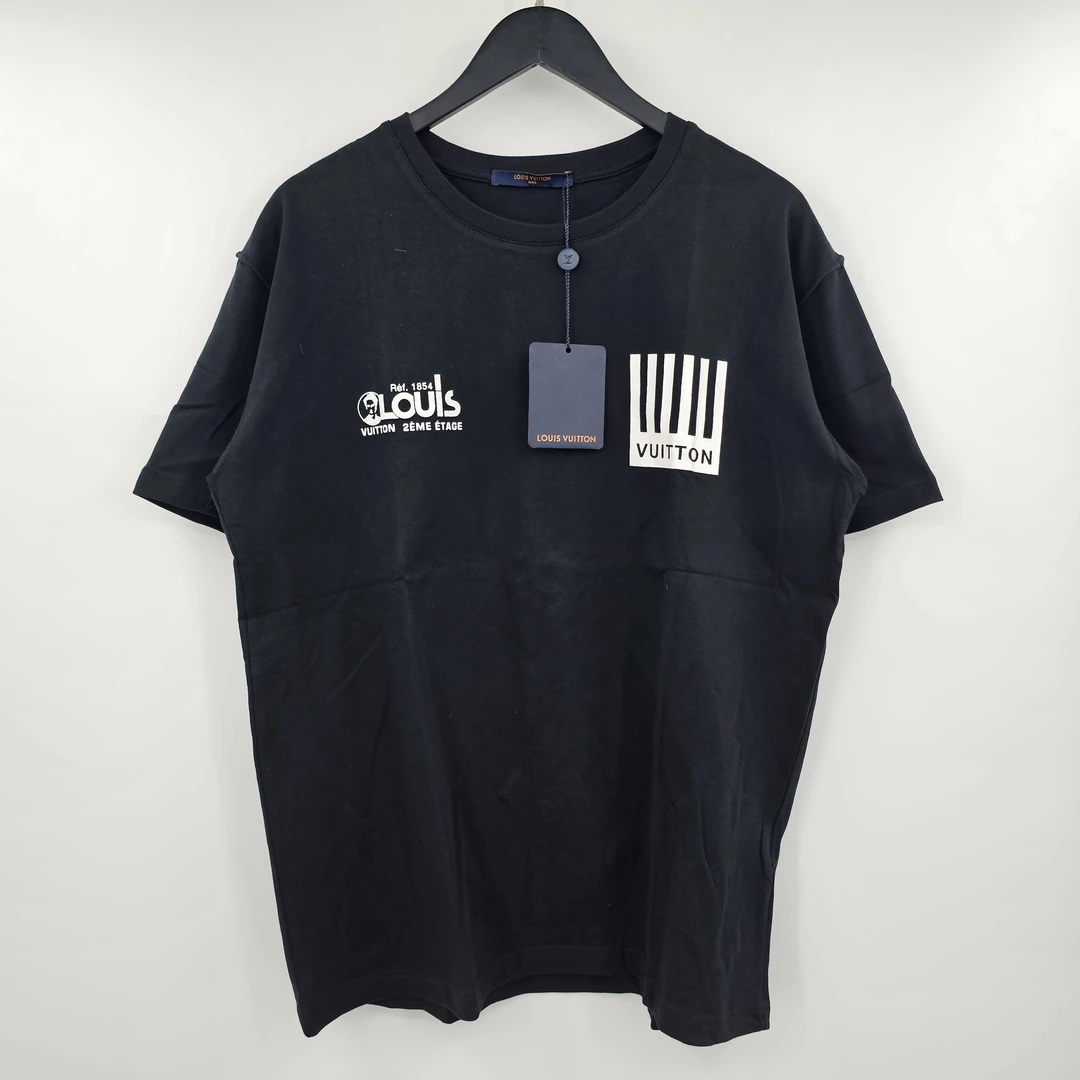 全新未使用 Louis Vuitton 钢琴老花短袖
