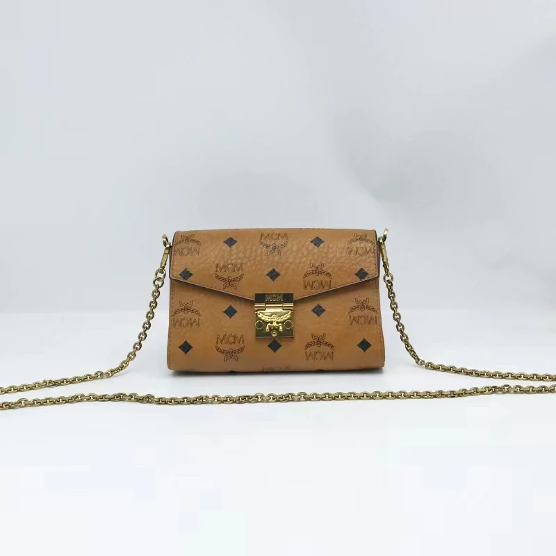 95新 MCM 洋诚二手 MCM干邑色链条斜挎包 98新 公价6800