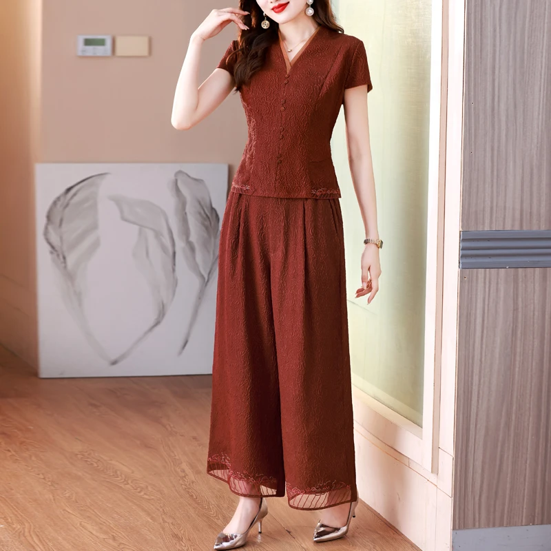 时尚洋气复古妈妈装2024夏装新款高端刺绣上衣宽松阔腿裤两件套女