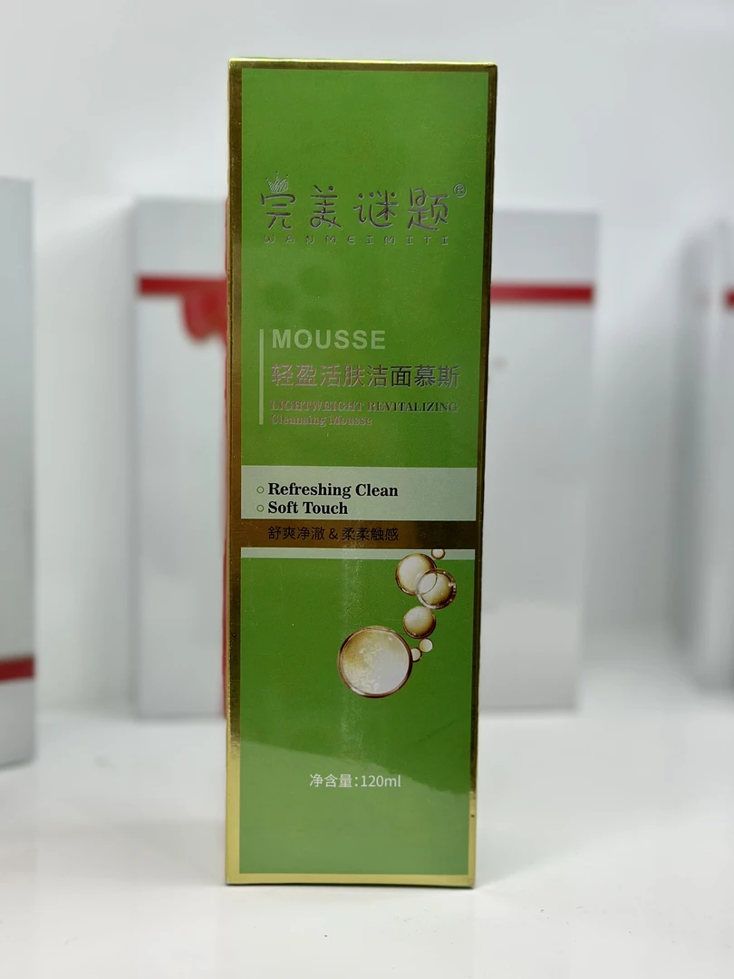 完美谜题轻盈活肤洁面慕斯-舒爽净洁柔柔触感