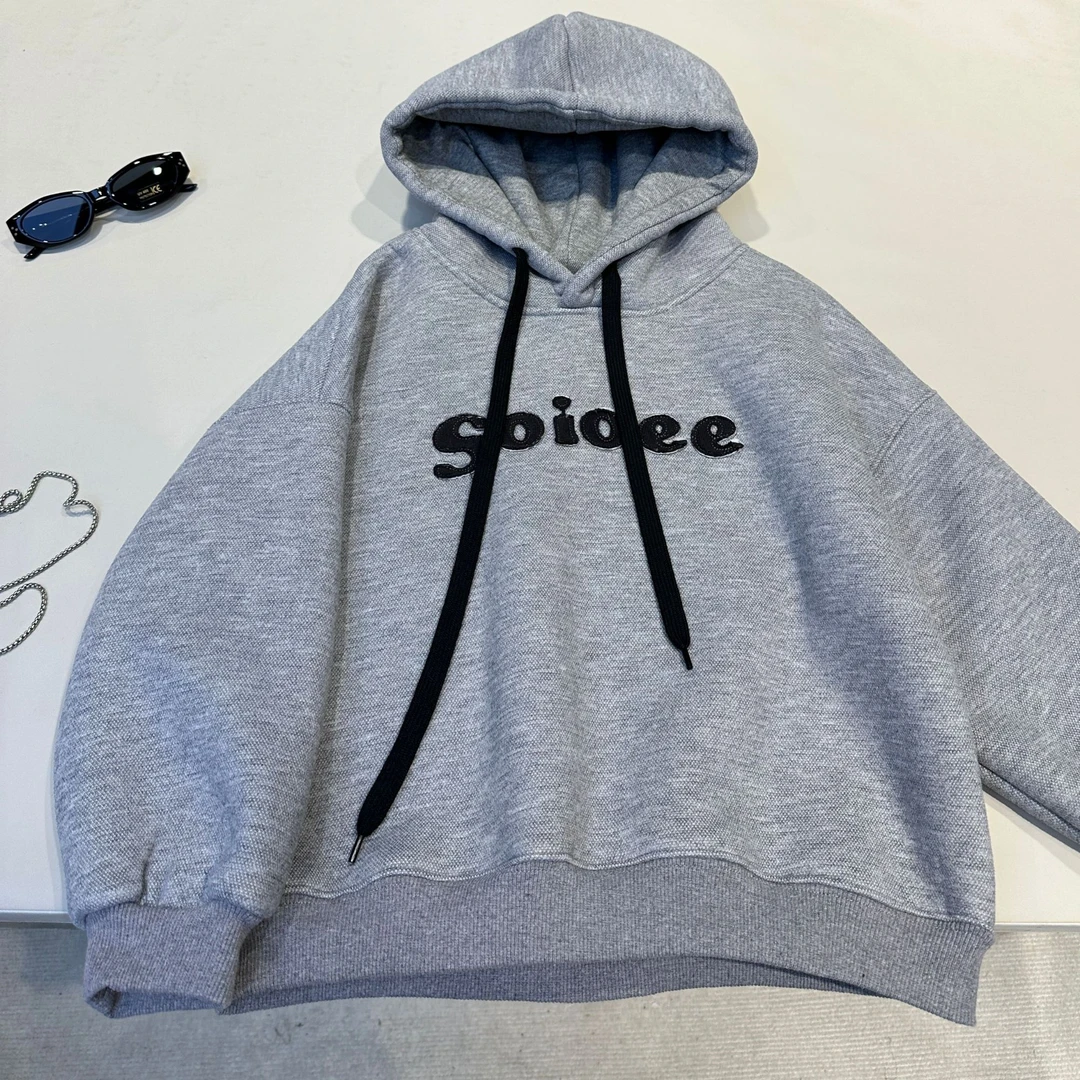 儿童冬装韩范加绒连帽绣花卫衣中大童一体绒上衣       24757