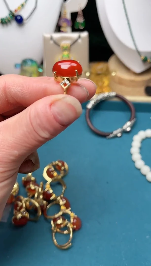 【闪购商品】南红玛瑙戒指合金多样性发拍一发一