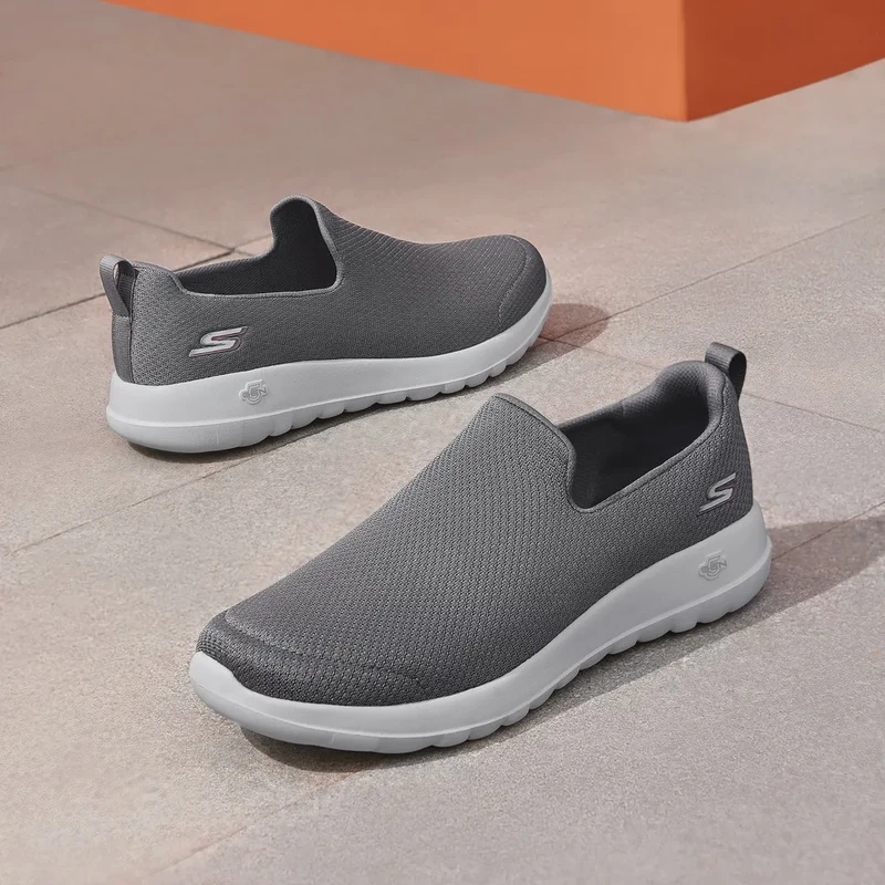 斯凯奇夏季中老年防滑舒适透气健步鞋轻便软底休闲一脚蹬216236