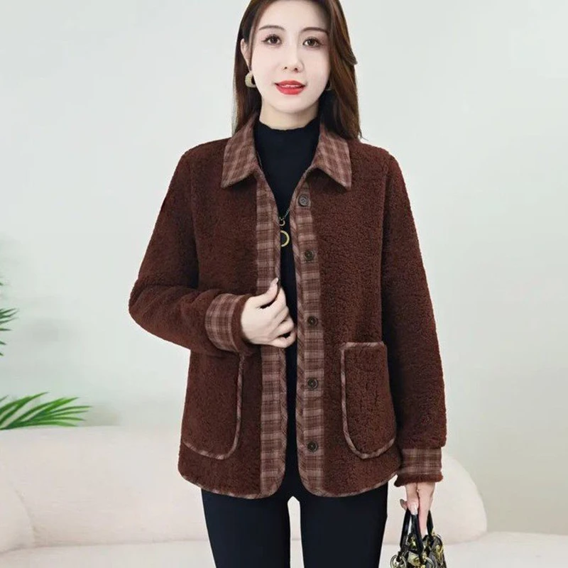 冬季新款女时尚休闲百搭加绒加厚妈妈装保暖外套一体绒女士上衣