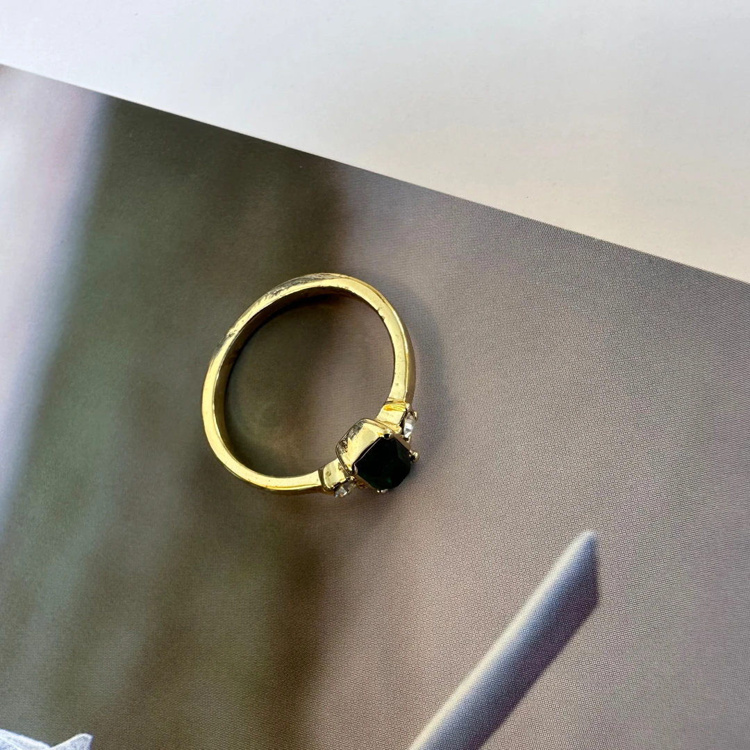 时尚百搭气质戒指