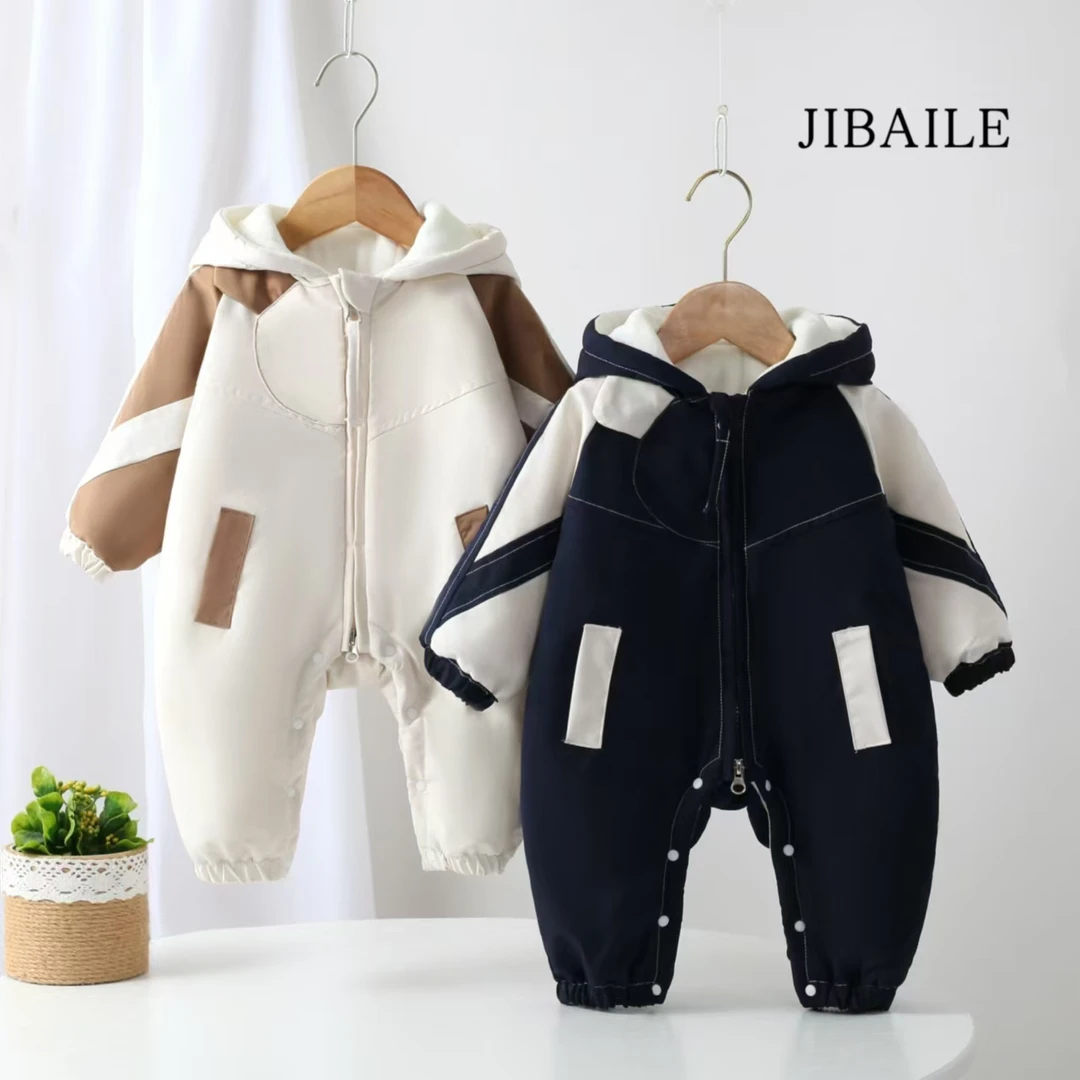 加棉加绒婴儿不规则小熊冬款连体衣男女宝宝洋气防风冲锋衣外出服