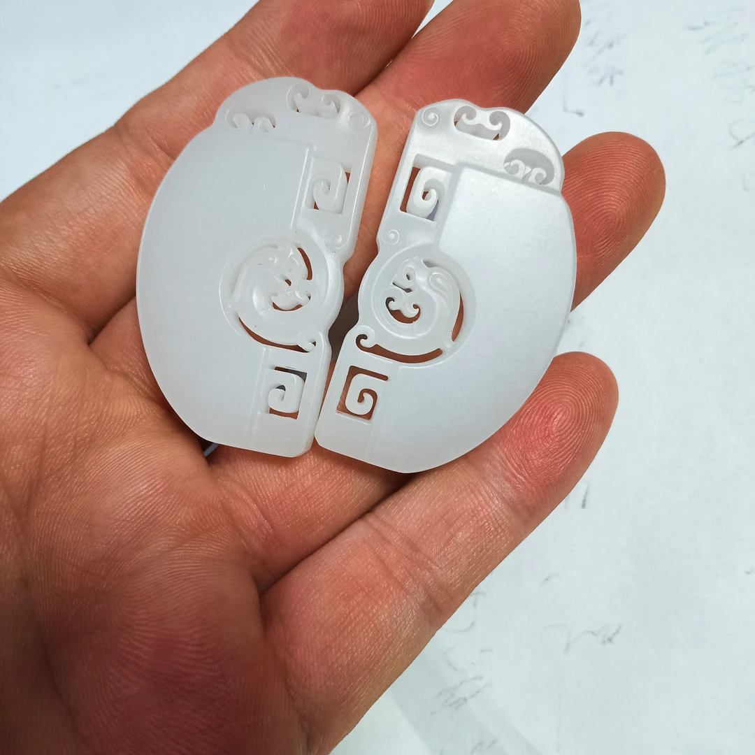 天然原矿无优化和田玉龙凤对牌