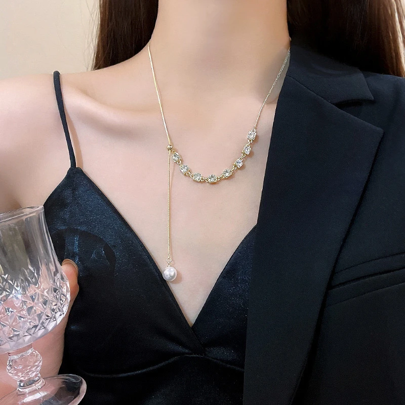 钛钢仿珍珠项链 金色满钻推拉绳珍珠吊坠项链【210】休闲轻奢时尚