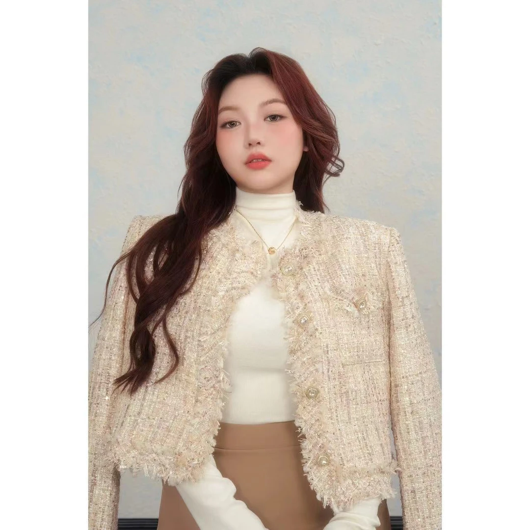 慧芝huizhi 爱丽甜梦 定制款 米白色流苏边正肩小香风外套